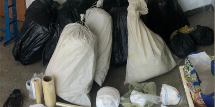 Foragido da Justiça é preso com mais de 300 kg de drogas no interior da Bahia