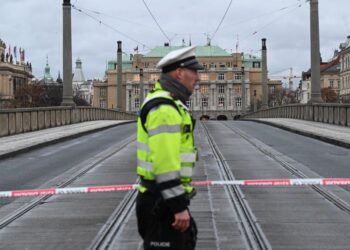 Ataque a tiros em Praga deixa 15 mortos e mais de 20 feridos; atirador foi ‘eliminado’, diz polícia