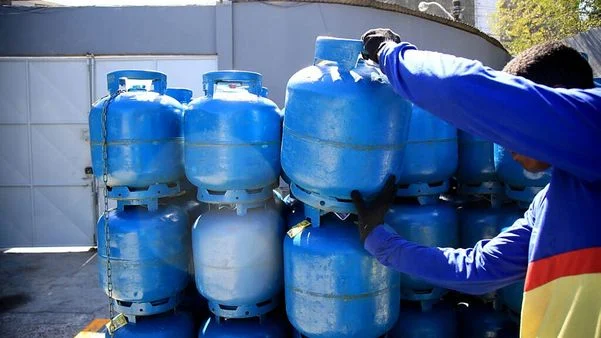 Gás de cozinha tem preço reduzido em 4,45% na Bahia