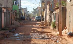 Percentual de pessoas em situação de pobreza cai para 31,6% em 2022
