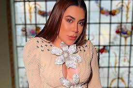 Naiara Azevedo diz que teme pela vida por ex-marido ter feito seguro de vida para ela de valor muito alto tendo ele próprio como beneficiário