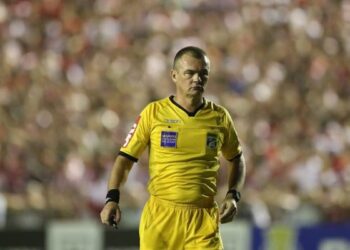 Leandro Vuaden se aposenta após 26 anos de carreira e assume comissão de arbitragem no RS