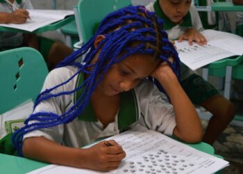 Matrícula para os novos estudantes da rede municipal acontece entre os dias 22 e 26 de janeiro