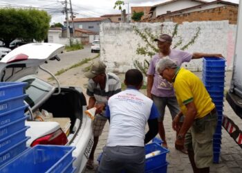 Prefeitura distribuiu 45 mil litros de leite para famílias carentes só nos primeiros dias de 2024