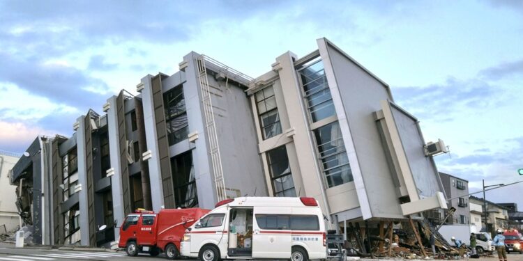 Sobe para 48 o número de mortos em terremoto no Japão