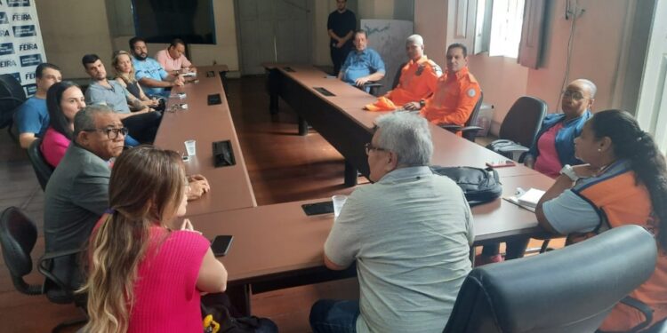 Comitê de Crise apresenta balanço; índice histórico indica volume de chuva raro a cada 50 anos