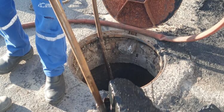 Feira de Santana: Embasa alerta sobre cuidados com a rede de esgoto no período de chuvas