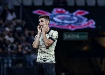 Fim da novela: Gabriel Moscardo assina com PSG e será emprestado ao Corinthians