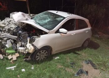 Suspeitos batem carro durante perseguição policial e morrem após troca de tiros com a PM na Bahia