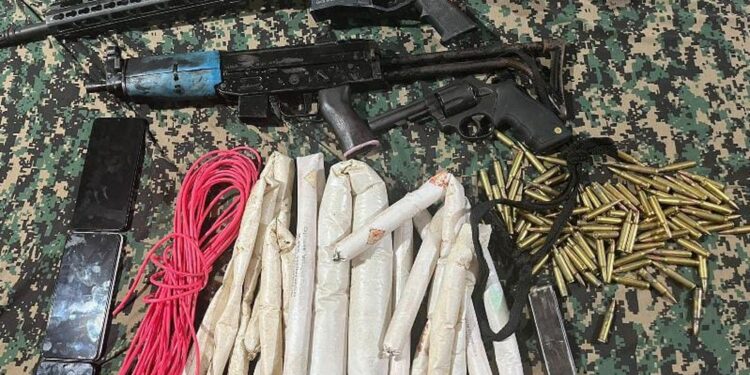 Três detentos que fugiram do presídio de Salvador morrem em confronto com policiais federais e militares