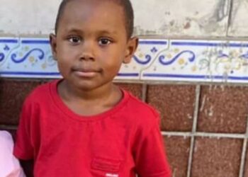 Criança de 4 anos morre em incêndio na Bahia; hidrantes de prédio estavam sem água