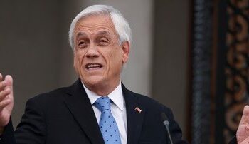 Sebastián Piñera, ex-presidente do Chile, morre em acidente de helicóptero, diz jornal