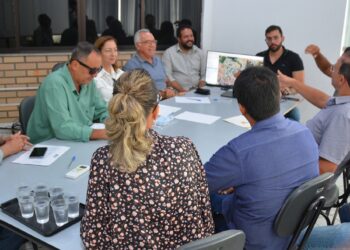Prefeitura, construtoras e condomínios se unem para melhorar drenagem no Papagaio