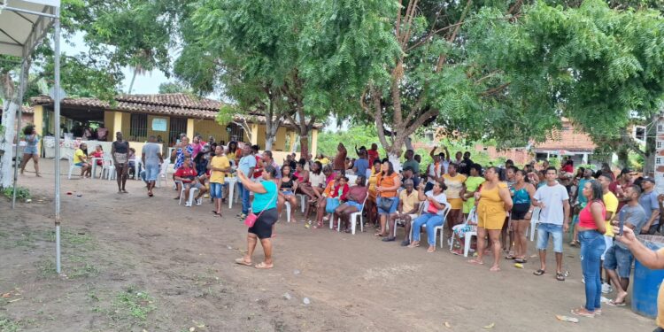 Evento beneficente reúne centenas de pessoas