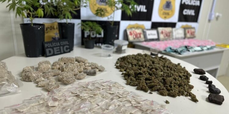 Foragido de SC é preso na BA com drogas que seriam vendidas no carnaval de Salvador