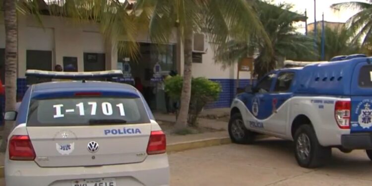Padre preso suspeito de estuprar adolescente com transtorno do espectro autista na Bahia é afastado por Diocese