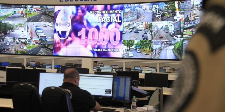 Carnaval de Salvador terá mais de 100 câmeras de reconhecimento facial e tecnologia para contagem de público