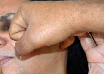 A cada 15 horas, uma mulher é vítima de feminicídio no país