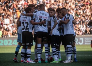 Vasco perde no Maracanã, e Nova Iguaçu será rival do Flamengo na final do Carioca