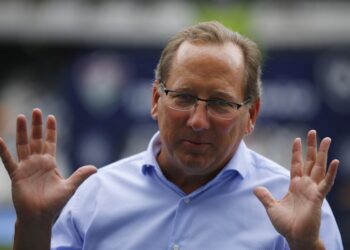 John Textor será punido? Entenda possíveis consequências após declaração do dono da SAF Botafogo