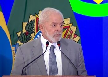 Datafolha: reprovação de Lula vai a 33% e empata tecnicamente com aprovação, agora de 35%