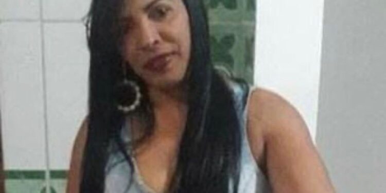 ‘Rainha do pó’ é morta a tiros em box de mercado municipal no sudoeste da Bahia