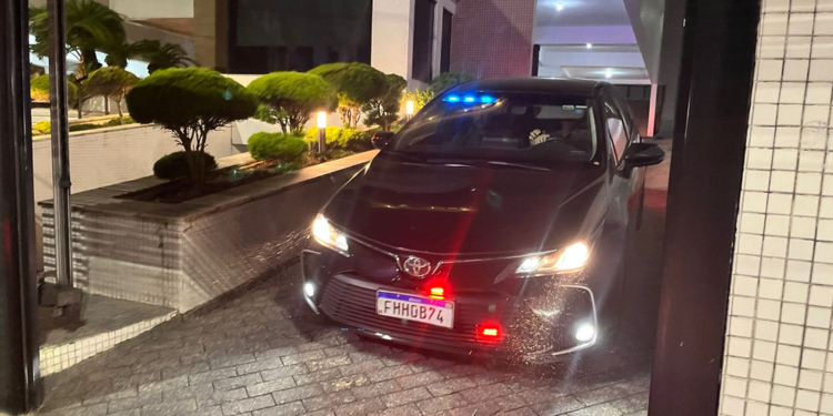 Robinho é preso no litoral de SP pela Polícia Federal e vai cumprir pena de 9 anos em regime fechado por estupro