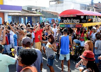 Esquenta Micareta é neste domingo: fanfarras e grupos vão agitar foliões na av. Fraga Maia