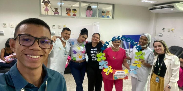 UPA Estadual de Feira de Santana Promove Conscientização e Treinamento em alusão a Campanha Abril Azul