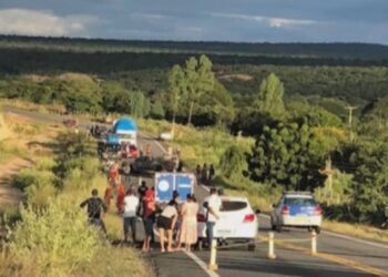 Acidente deixa duas pessoas mortas em rodovia no sudoeste da Bahia