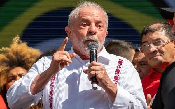 Quaest: aprovação do governo Lula em SP, MG, PR e GO