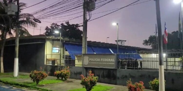 PF faz operação contra fraude à licitação e desvios de recursos públicos na contratação de empresa pela Prefeitura de Ilhéus
