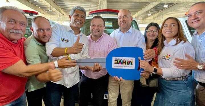 Binha Galinha destina Ambulância Semi-UTI para Cícero Dantas