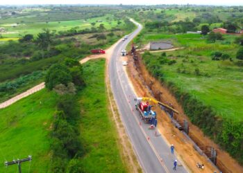 Para interligar nova adutora, fornecimento de água será interrompido nesta quarta-feira (15) na região de Feira de Santana