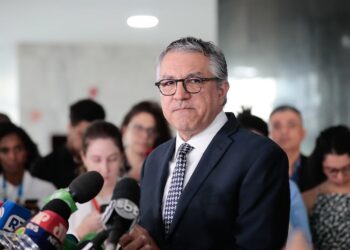 Governo cria emenda de resgate emergencial para ajudar na reconstrução do RS