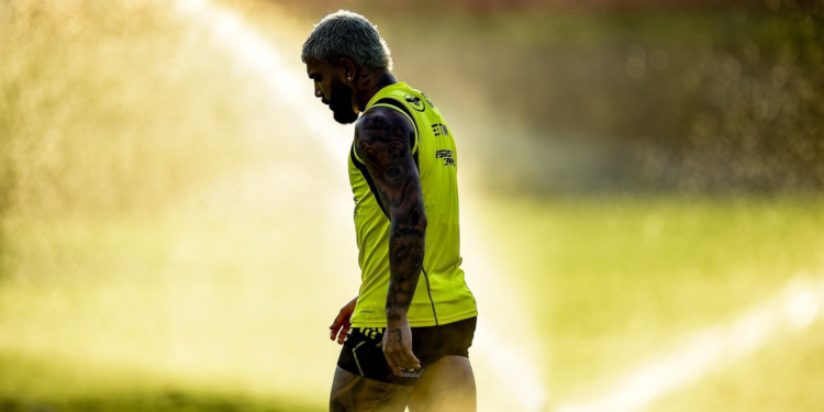 Atitude de Gabigol pega mal com elenco do Flamengo e comissão: “Isso não existe, deu muito mole”