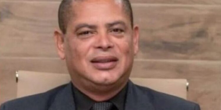 Presidente da Câmara de Vereadores de cidade da Bahia é espancado e colocado em porta-malas durante assalto em Salvador