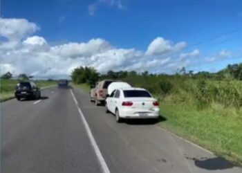 Três homens são presos suspeitos de torturar e roubar empresário no interior da Bahia; vítima foi queimada