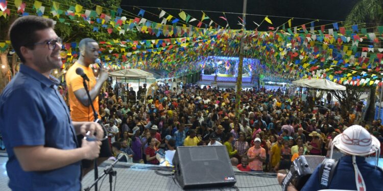 Arraiá do Comércio é aberto oficialmente e promove estímulo nas vendas