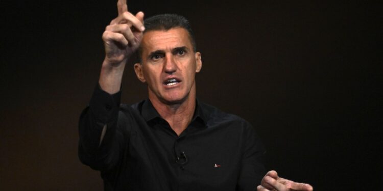 Vagner Mancini é demitido do Ceará após quatro jogos sem vitória na Série B