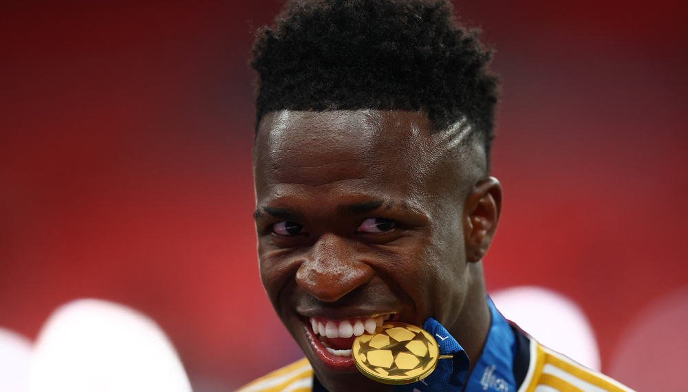 Vini Jr é eleito o melhor jogador da Champions