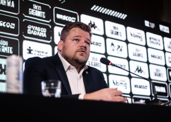 Lúcio Barbosa e Kátia dos Santos entregam seus cargos na SAF do Vasco