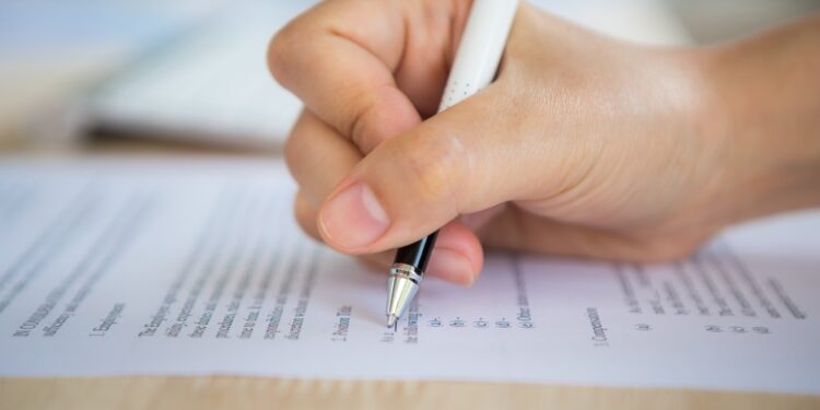 Abertas inscrições para concurso com salários de mais de R$ 10 mil
