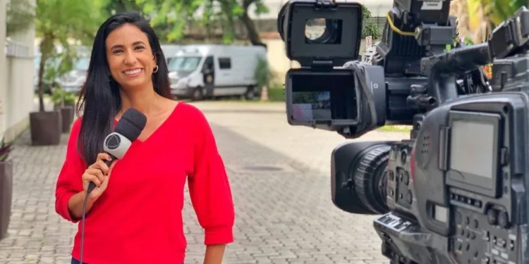 Equipe da Record tem carro alvejado por bandidos no Rio de Janeiro