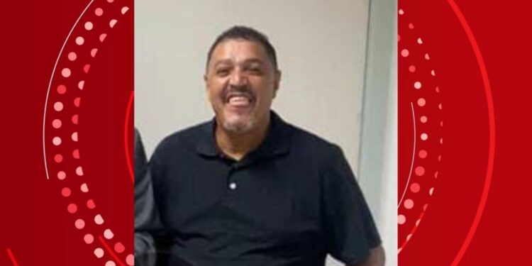 Pré-candidato a vereador é morto a tiros dentro de carro na Bahia