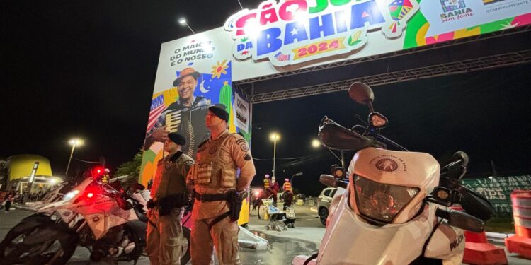 Festas de São João na Bahia têm 44 pessoas presas, 185 mil fogos de artifícios apreendidos e 343 furtos