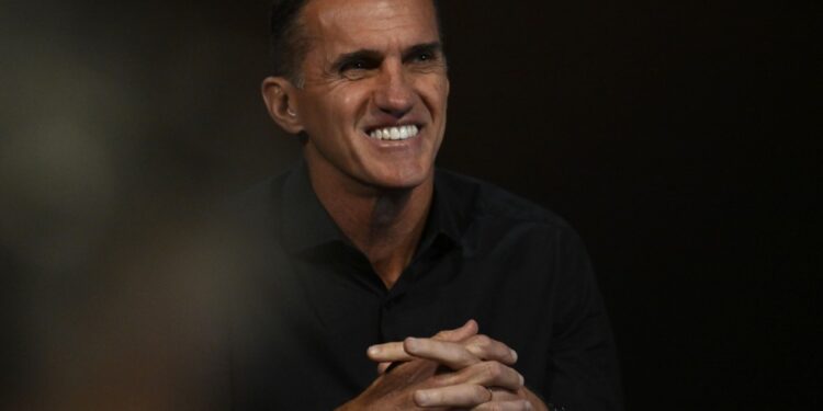 Atlético-GO contrata o técnico Vagner Mancini