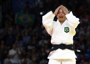 Paris 2024: Larissa Pimenta conquista medalha de bronze no judô