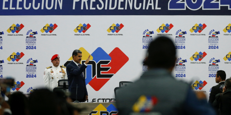 Conselho Nacional Eleitoral proclama Maduro vencedor da eleição na Venezuela