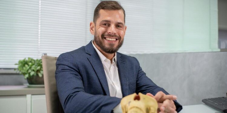 Aumenta em 300% procura por tratamentos com Canabis Medicinal para dores e bruxismo